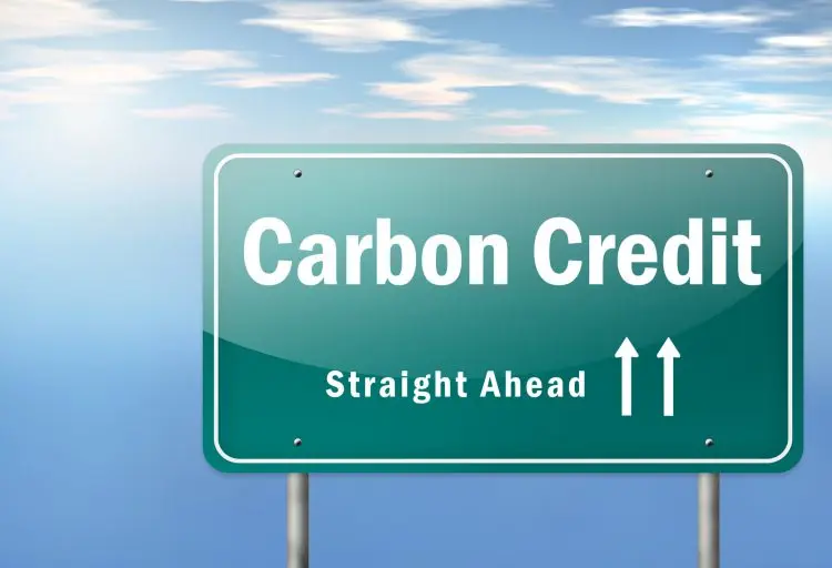 Fotolia_38526173_Highway-Signpost-Carbon-Credit_M-e1488468752735