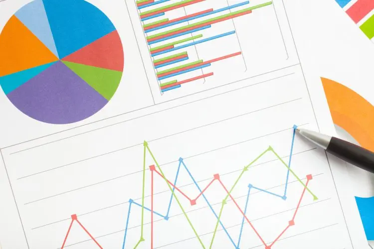 Fotolia_54639947_Business-documents-charts-and-graphs_M-e1470335377872