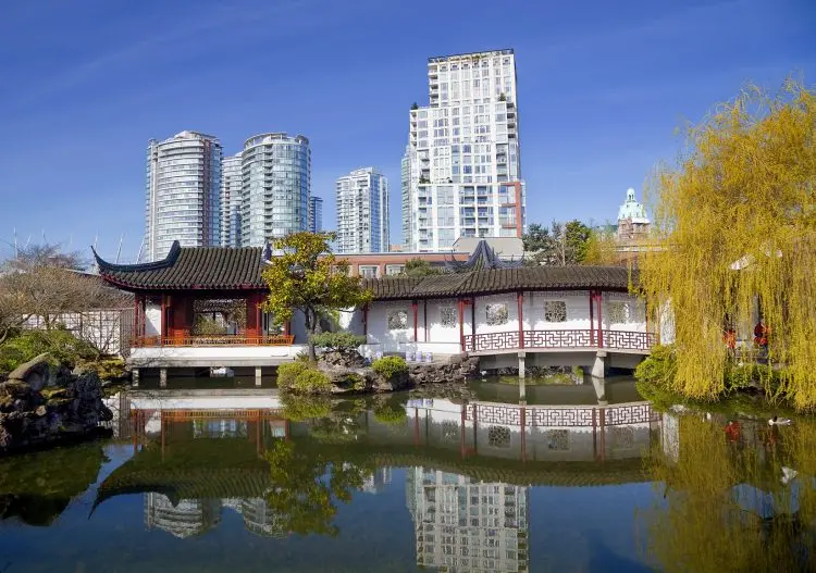 Fotolia_62270659_Chinese-Garden-Vancouver_M-e1476300209952