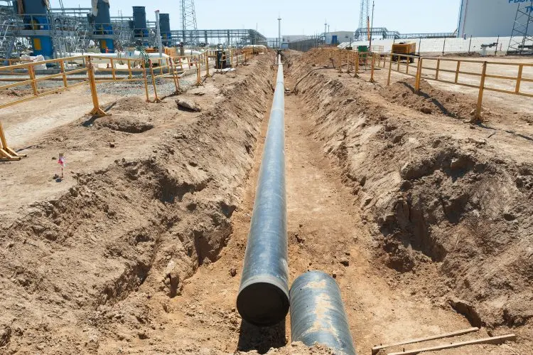 Fotolia_79242214_Pipeline-Construction_M-e1465479127619