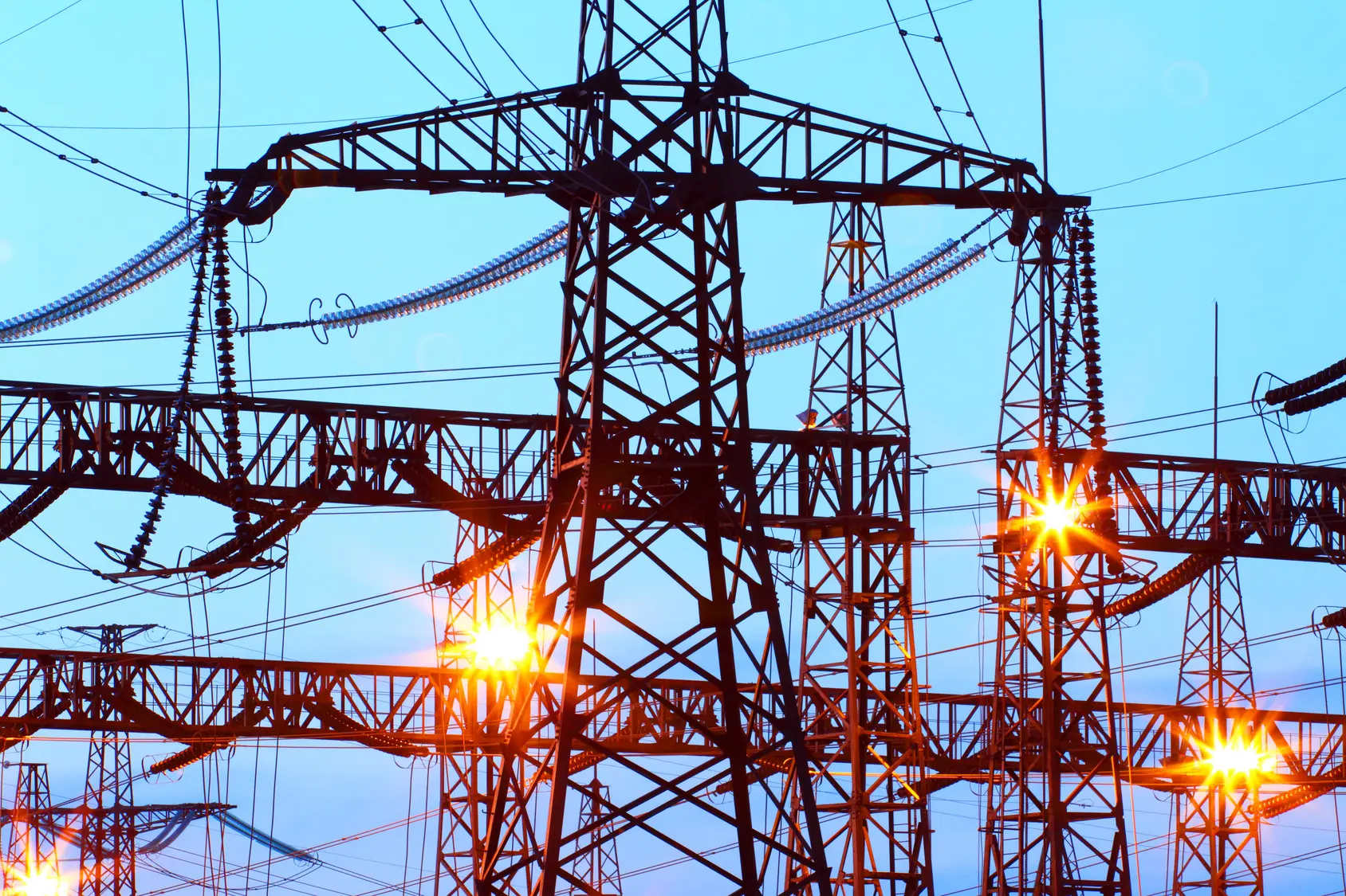 Fotolia_99799464_Electric Substation_M