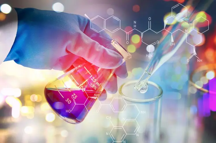 Fotolia_96911004_Double-exposure-of-scientist-hand-holding-laboratory-_M-e1481310273737