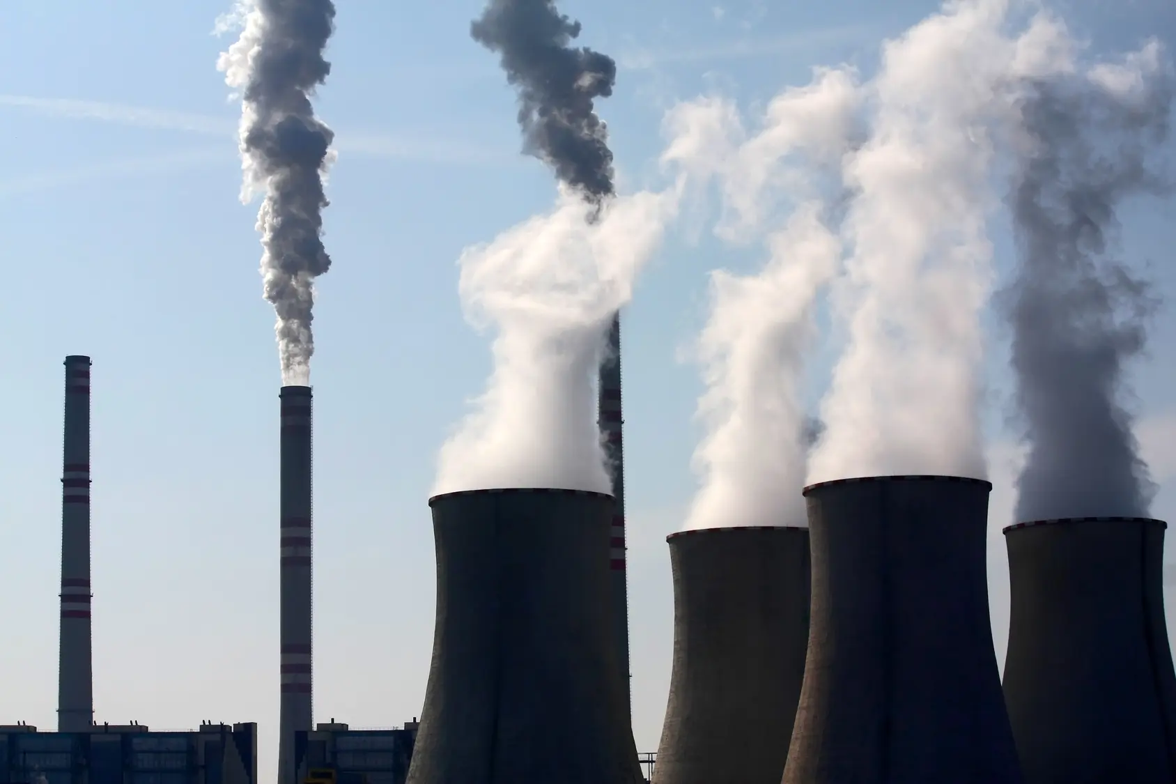 Fotolia_17601751_coal power plant_M