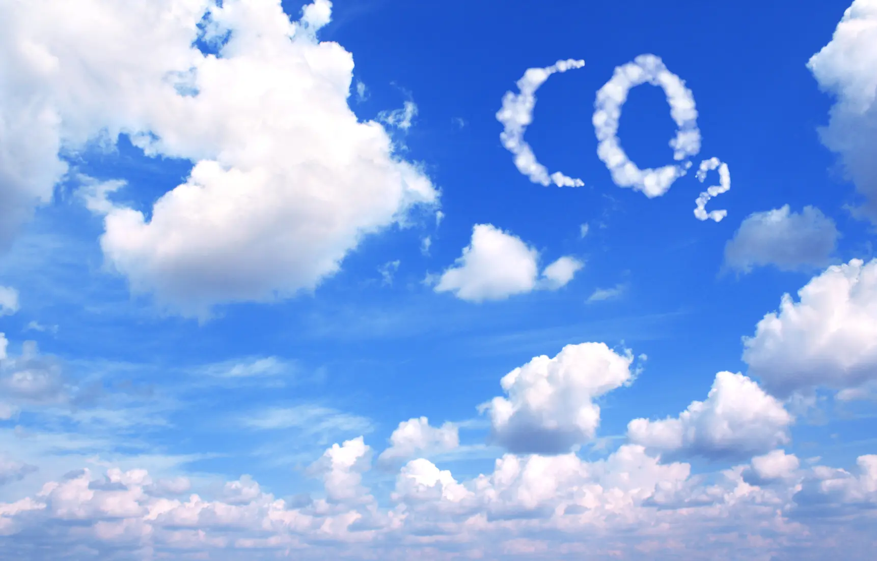 Fotolia_79489868_CO2 in Clouds_M
