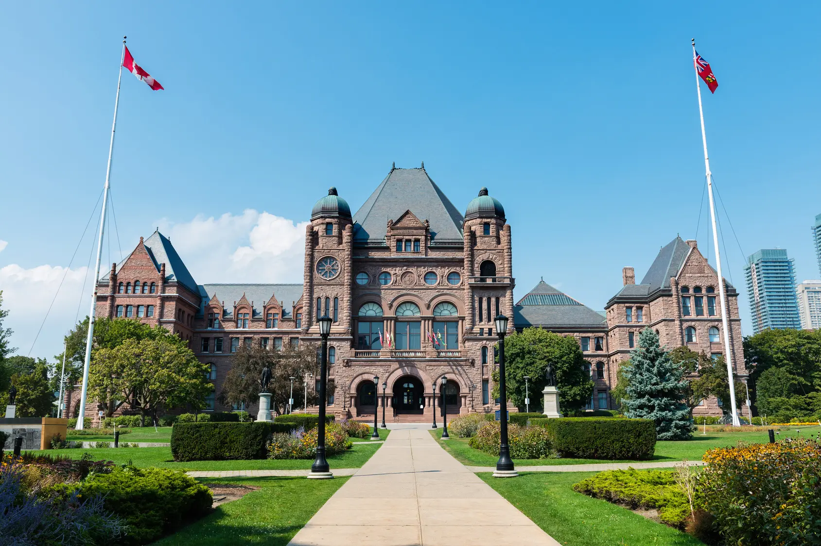 Fotolia_91821488_Ontario Legislature_M