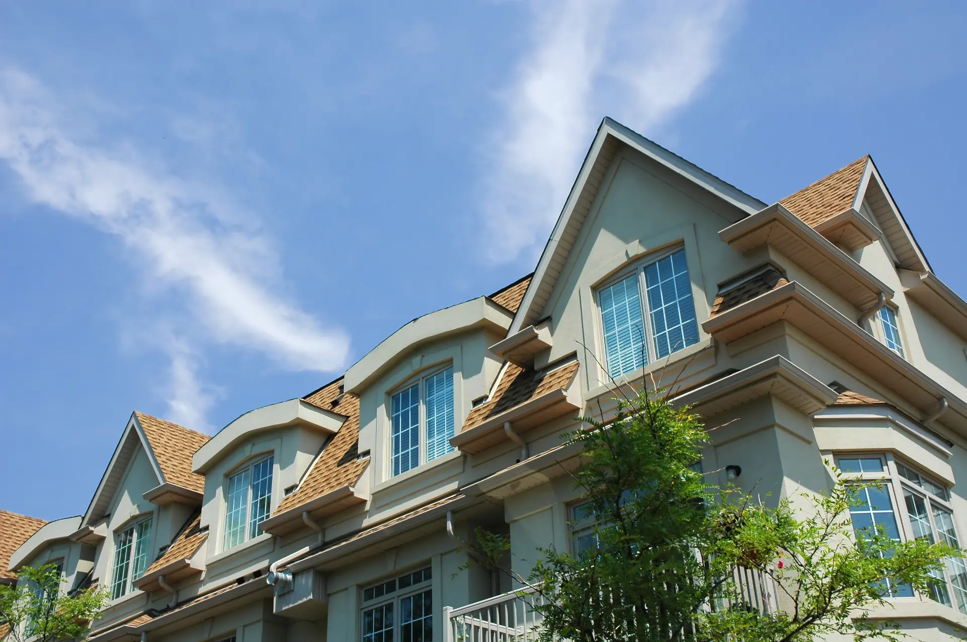 row of town homes