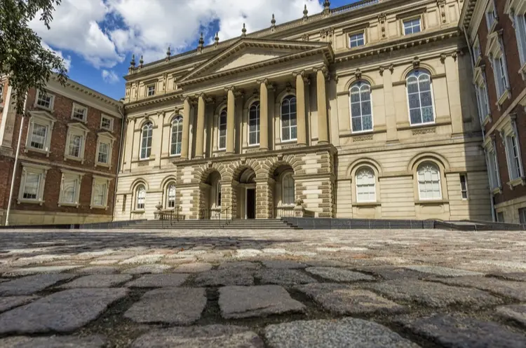 shutterstock_478069156_Ontario Court of Appeal_web