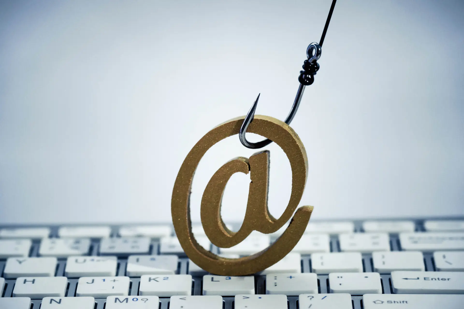 shutterstock_phishing