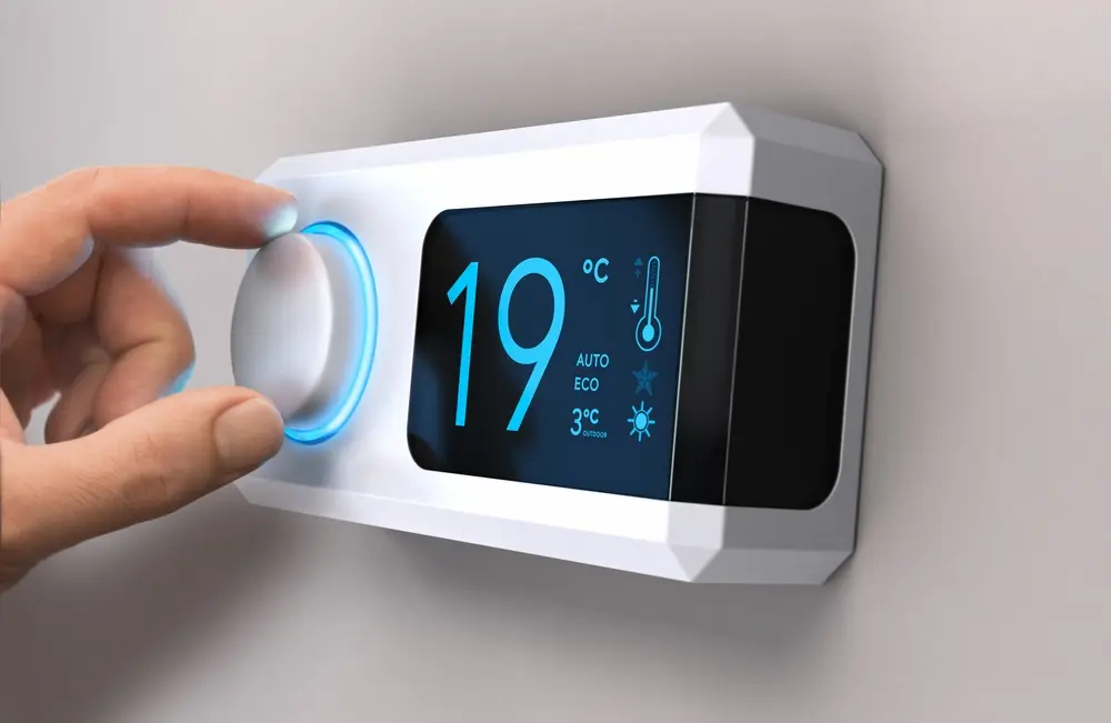 shutterstock_thermostat energy savings
